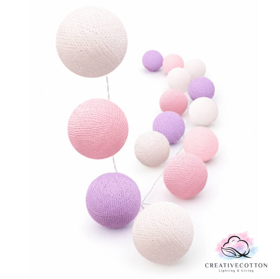 led-lichterkette-blumenwiese-kugeln-weiss-rosa-violett-lila-warm-babyzimmer-kinderzimmer-wohnzimmer-schlafzimmer-gemutlich-madchen-junge-jungenzimmer-lichtgirlande LED Lichterkette Blumenwiese mit Kugeln in Weiß, Rosa und Lila – sanftes warmweißes Licht mit Dimmer und Timer, ideal als Nachtlicht und Schlummerlicht für Babyzimmer und Kinderzimmer