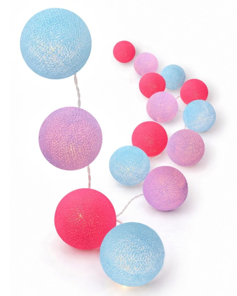 led-lichterkette-colou-kugeln-blau-pink-violett-lila-warm-babyzimmer-kinderzimmer-wohnzimmer-schlafzimmer-gemutlich-madchen-junge-jungenzimmer-lichtgirlande LED Lichterkette Colour mit Kugeln in Blau, Lila und Pink – warmweißes Schlummerlicht mit Timer, ideal als Nachtlicht für Babyzimmer von Mädchen und Jungen