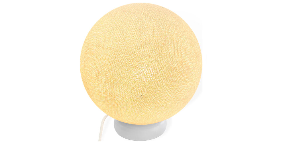 Tischlampe und Stehleuchte in Creme