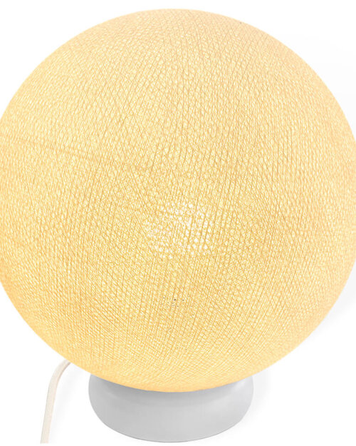 Tischlampe und Stehleuchte in Creme