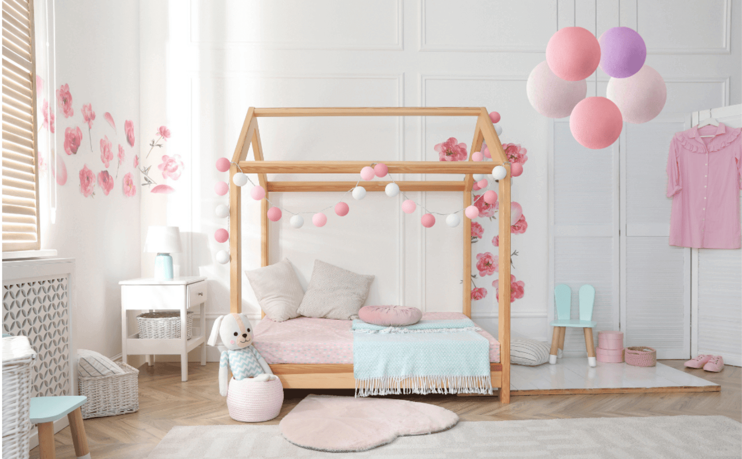 haengelampe-violett-rosa-5-fach-kugeln-kinderzimmer-schlafzimmer-babyzimmer-hell5