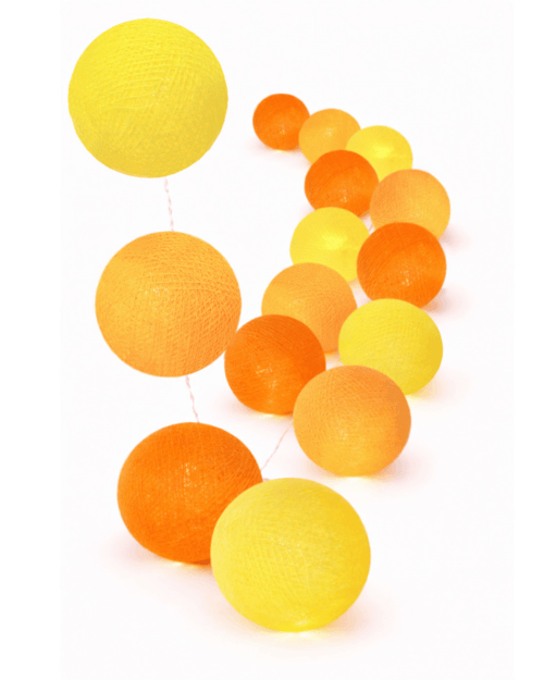 LED Kugellichterkette Sunrise mit gelben und orangen Baumwollkugeln – warmweißes Licht, stimmungsvolle Wohnzimmer-Deko im sommerlichen Look