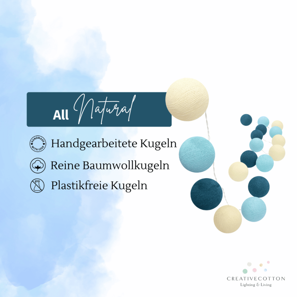 LED Lichterkette Ocean mit Kugeln in Blau und Creme – warmweißes Licht für Wohnzimmer, Regal oder stilvolle Wandgestaltung. Strom- und Batteriebetrieben.