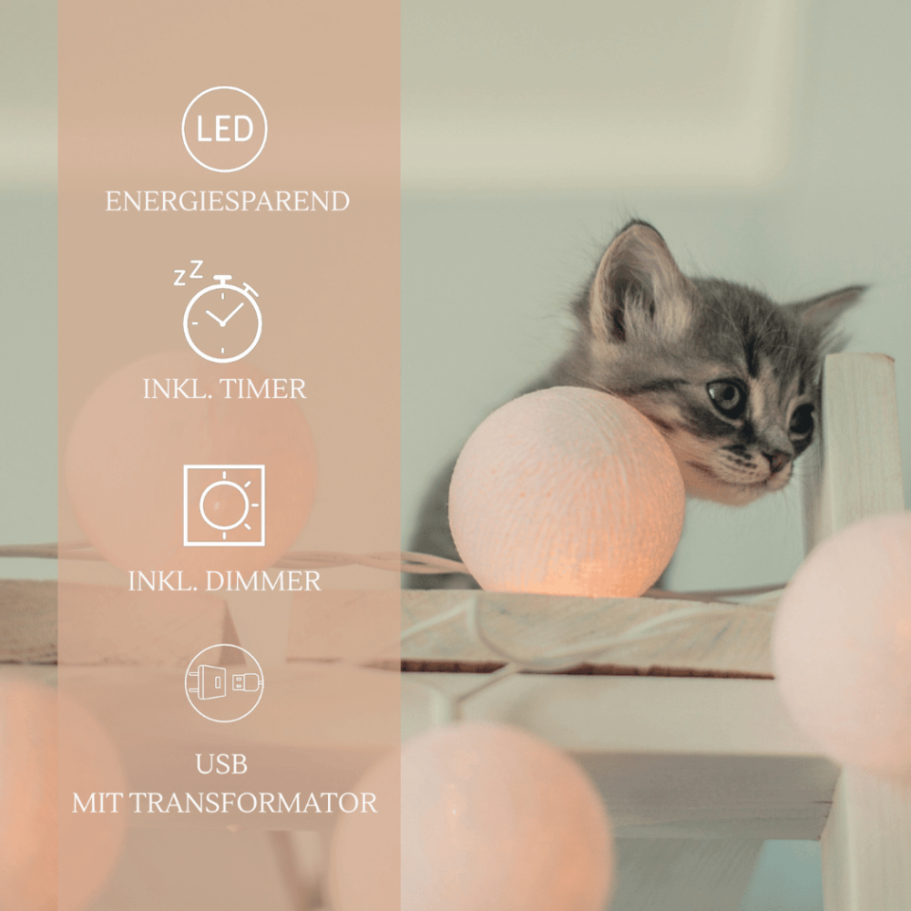 Minimalistische LED Lichtgirlande White Edition mit weißen Kugeln – batterie- und strombetrieben, warmweißes Licht für Wohnzimmer oder Wanddeko